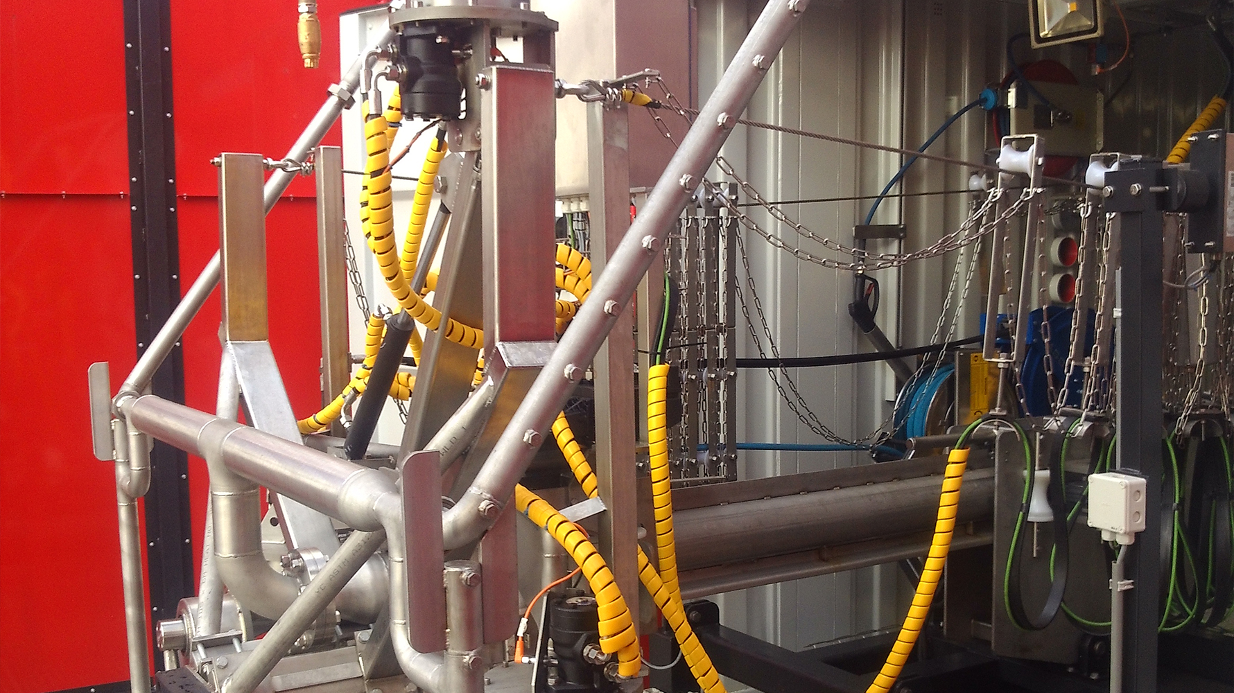 Een schoonmaakrobot voor zeecontainers